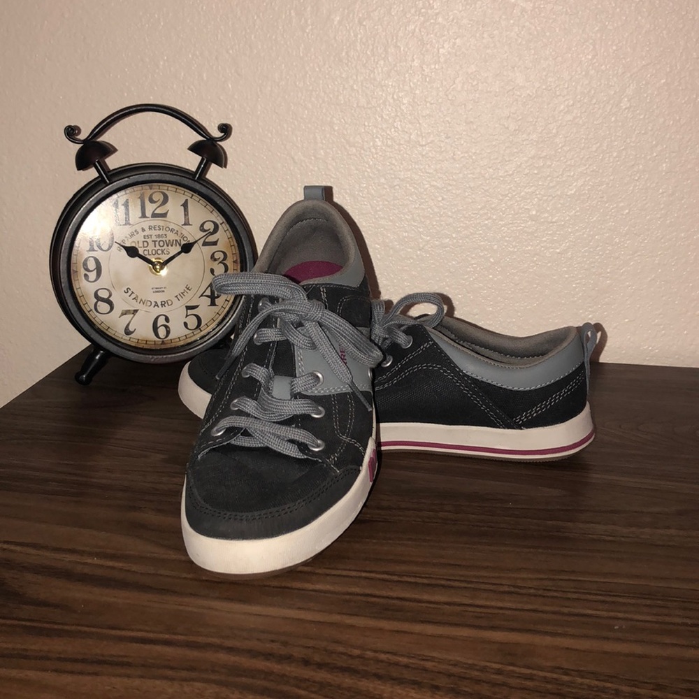 Merrell Sneakers